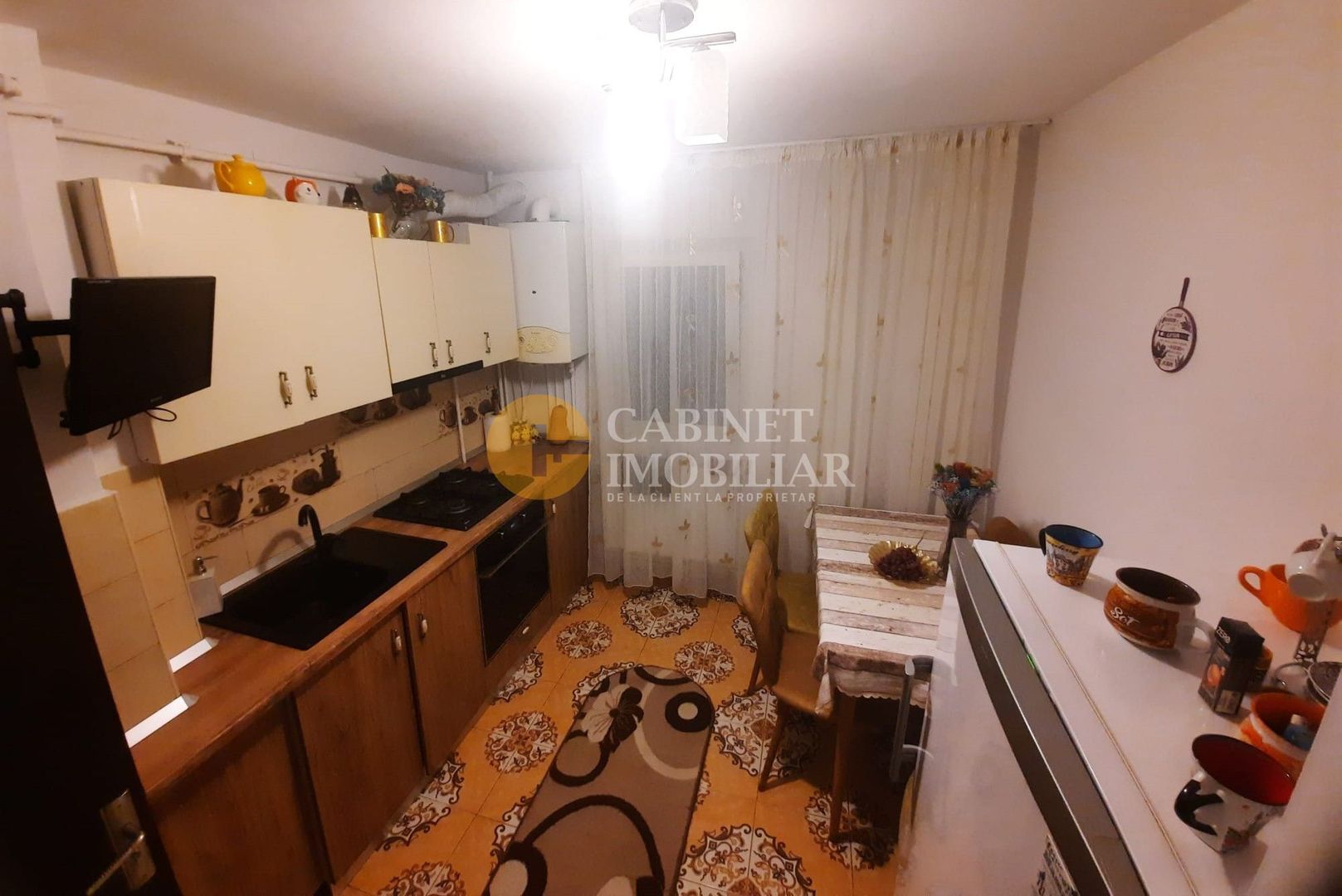 Dacia - Etaj Intermediar - 3 Camere Decomandat - Poză 6