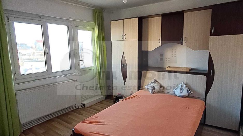 Apartament 3 camere  Podu Ros- 350 EURO - Poză 4