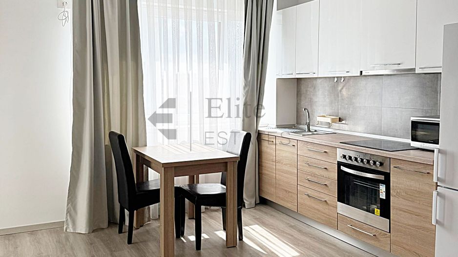 Studio de inchiriat in Prima Onestilor | Parcare inclusa - Poză 1