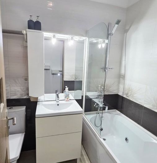 Inchiriere un apartament cu 2 camere - Uranus Strada Sabinelor - Poză 11
