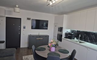 Apartament 2 Camere Ultrafinisan, Modern Mobilat – Etaj 3, Parcare. - Poză 1