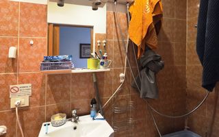 Apartament de vanzare in Piata Victoriei, 87.000 euro - Poză 9