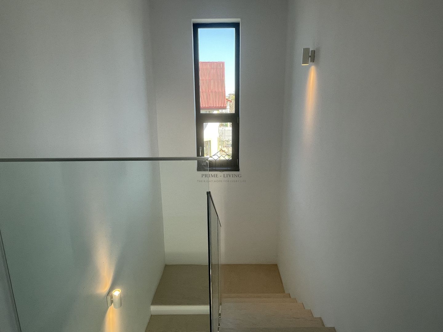 VILA NOUA SI MODERNA CU 5 CAMERE LA INCHIRIERE IN OTOPENI - Poză 25