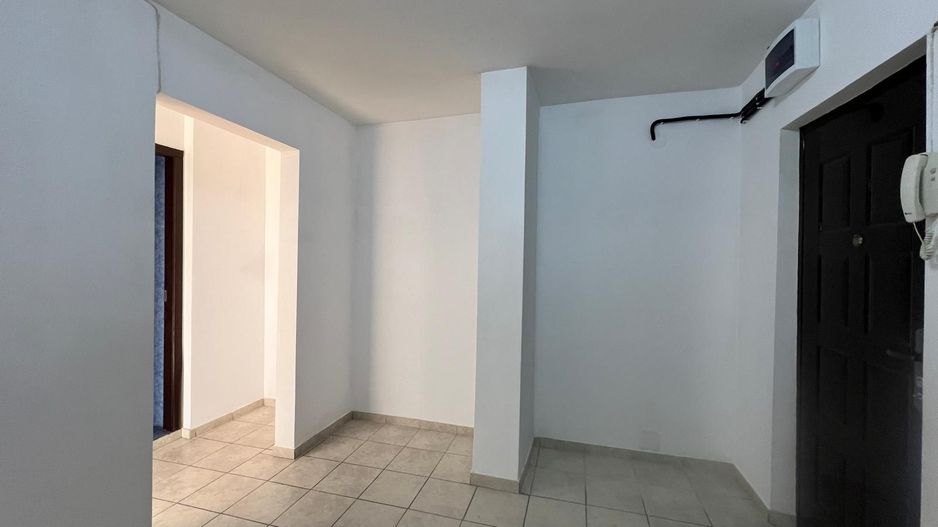 2 camere etaj 1 Aviatiei-Feleacu - Poză 8