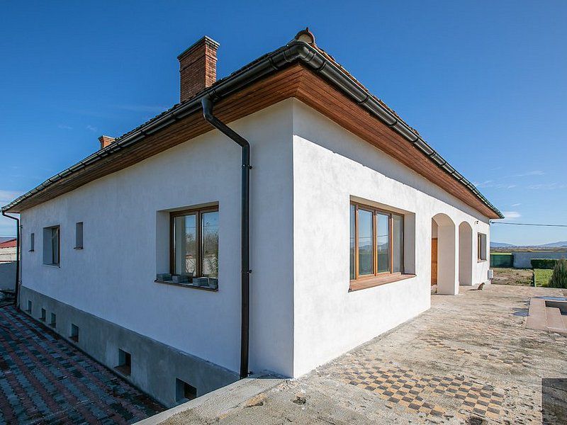 Domeniu de 9000 mp - Ideal pentru Dezvoltare Imobiliară sau Business de Lux! - Poză 3