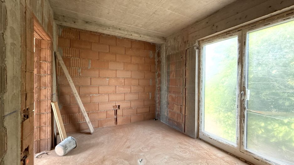 PROIECT DEOSEBIT CU GARAJ- LA ROSU - Poză 3