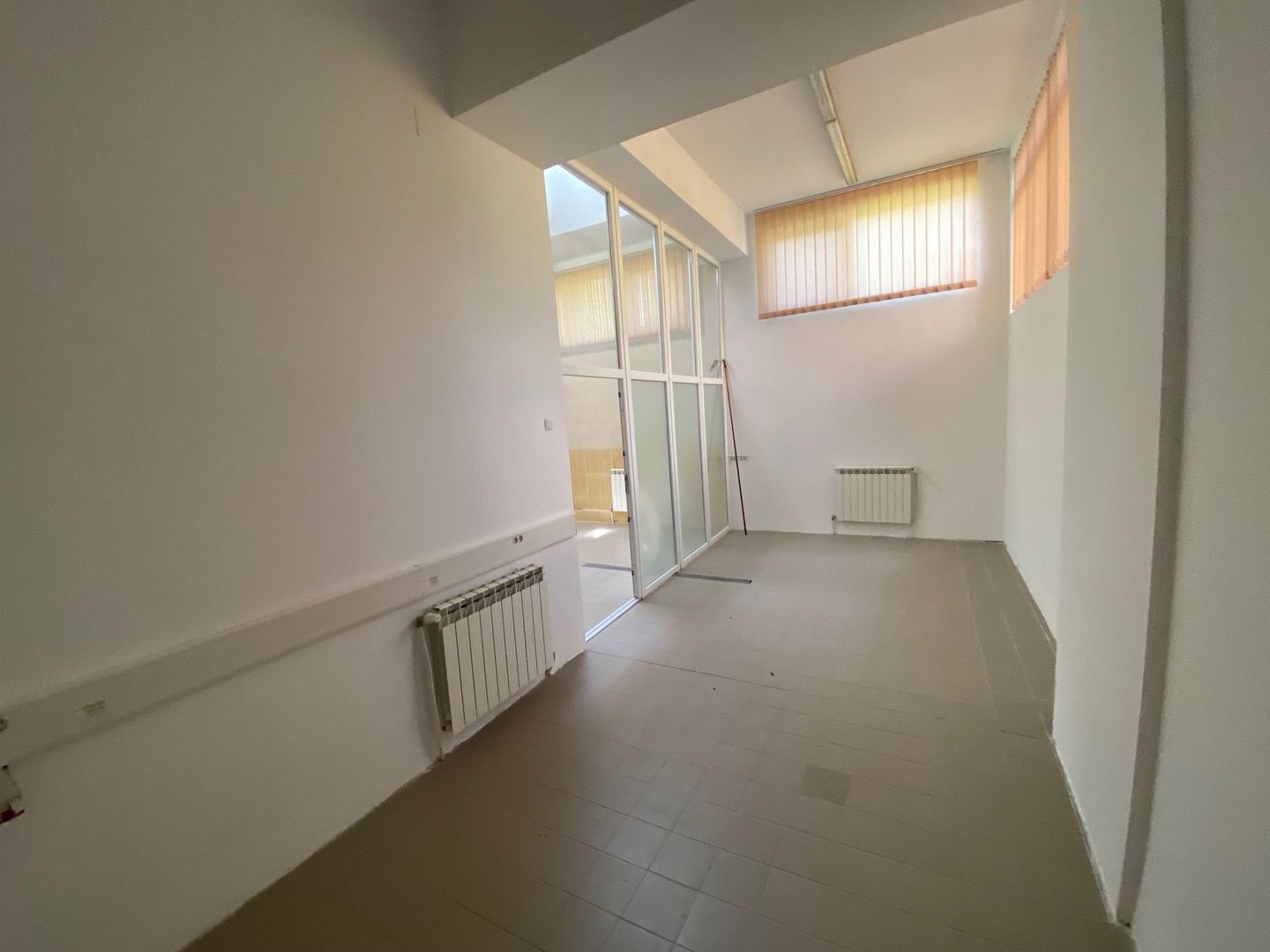 Spatiu de birou sau comercial - Poză 3