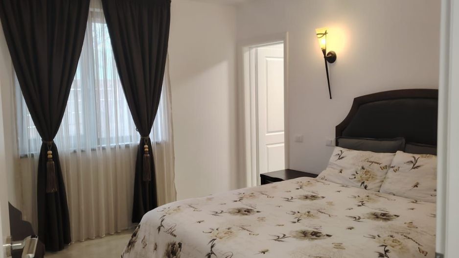 Casa 4 camere Manastirea Crevedia - Poză 10