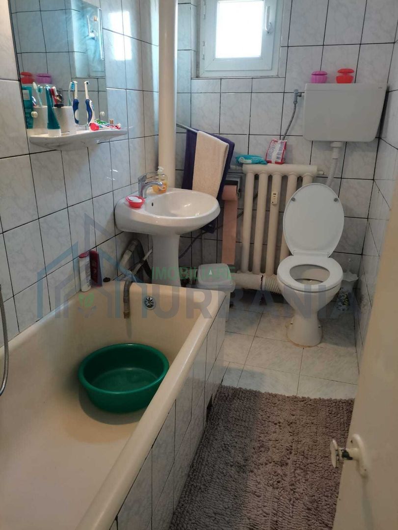 Apartament cu 3 camere Frumoasa decomandat - Poză 5