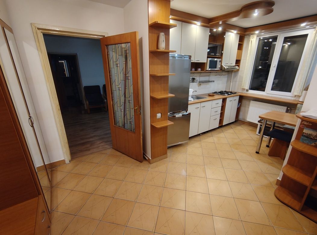Apartament 3 camere, etaj 3/4, centrala proprie, bloc reabilitat, Titan - Poză 3
