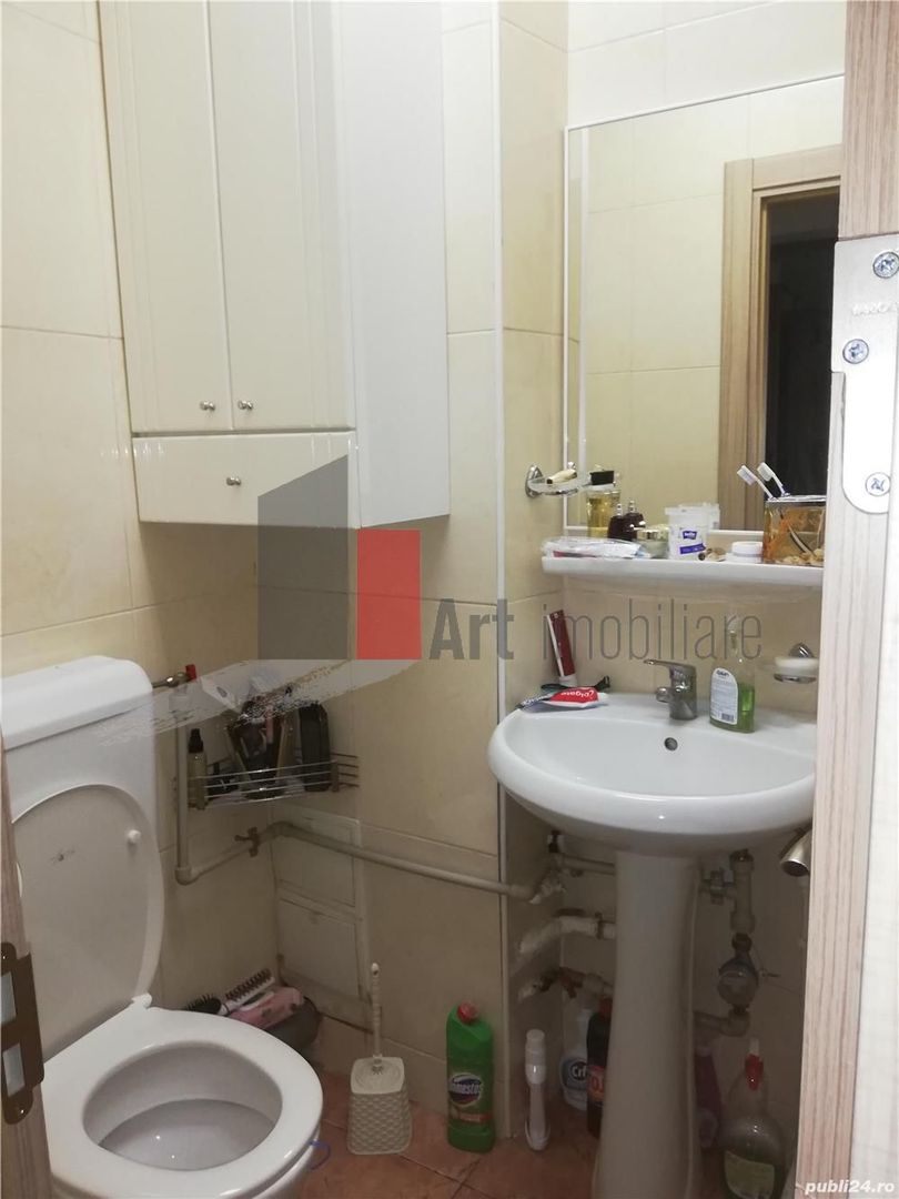 Vânzare apartament semidecomandat 4 camere cu centrală Bd. Obregia - Poză 4