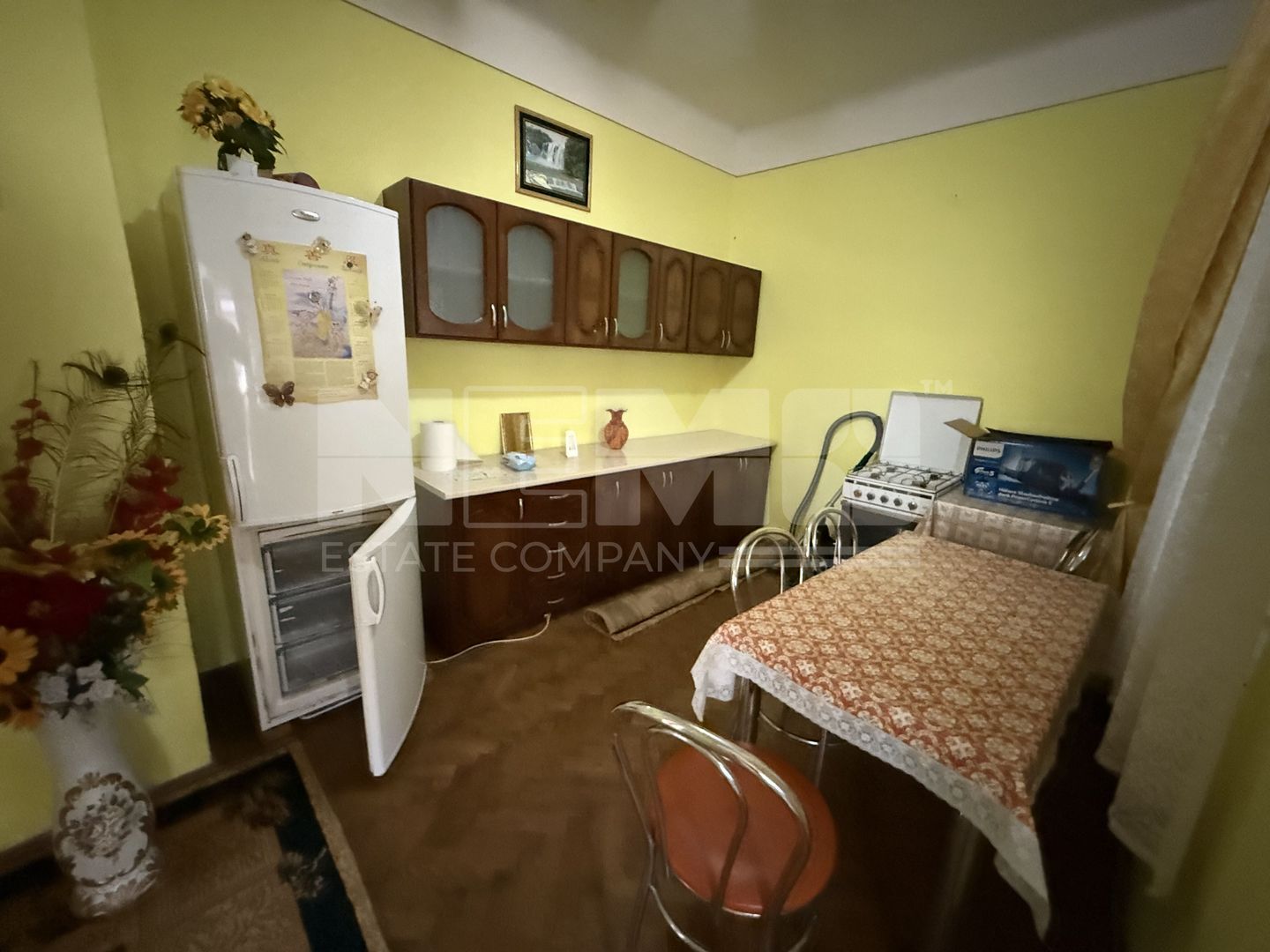 Casă de vânzare | Rădăuți | Ultracentral | Teren 705 mp - Poză 2