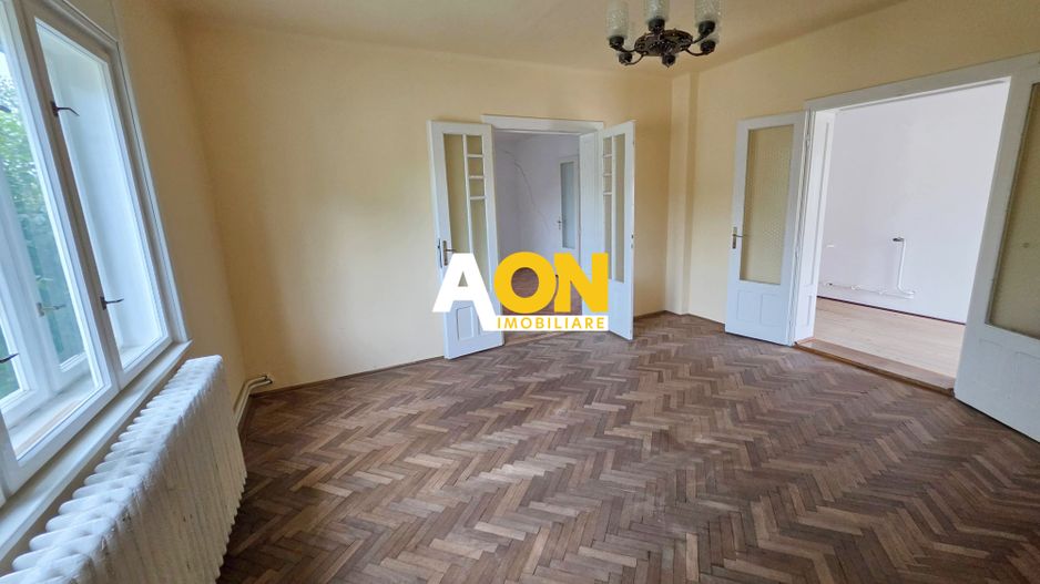 Casa 4 camere, 2 garaje, 652 mp teren, zona exclusivista, Cetate - Poză 12