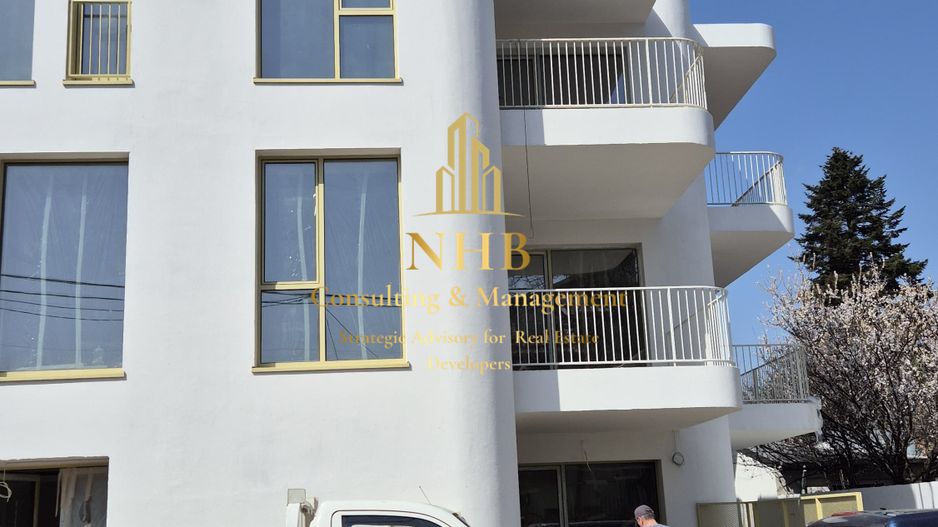 Apartament de 3 camere foarte luminos cu terasa - Domenii - Poză 2
