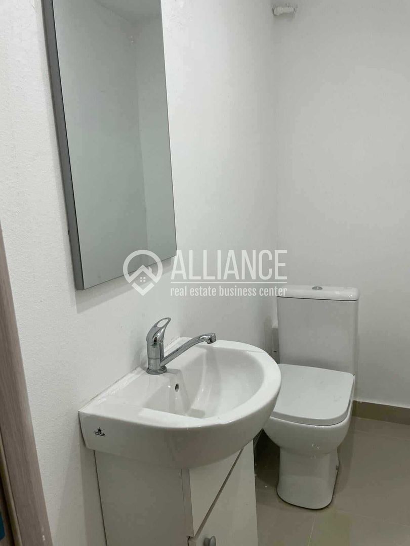 TROCADERO(cod04)-Spatiu birouri sau comercial -vad vitrina stradala - Poză 5