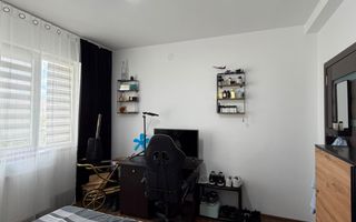 Apartament Modern, Renovat Integral | 3 Camere Decomandate | etaj 2 - Poză 8