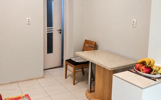 Girocului | 3 Camere | Centrala proprie | Mobilat | Etaj 2 | 2 Boxe + Garaj - Poză 5