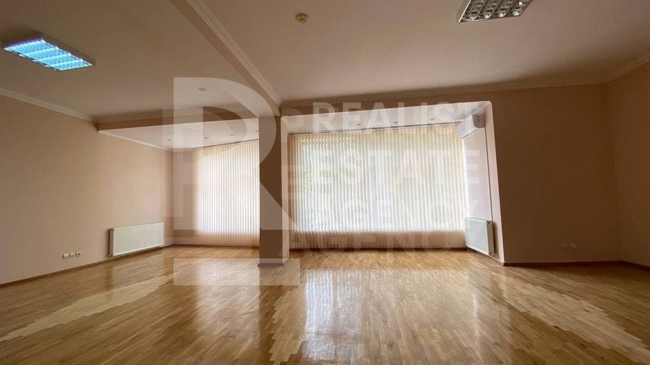 Vânzare, casă, bd. Ştefan cel Mare şi Sfînt, Centru. - Poză 9