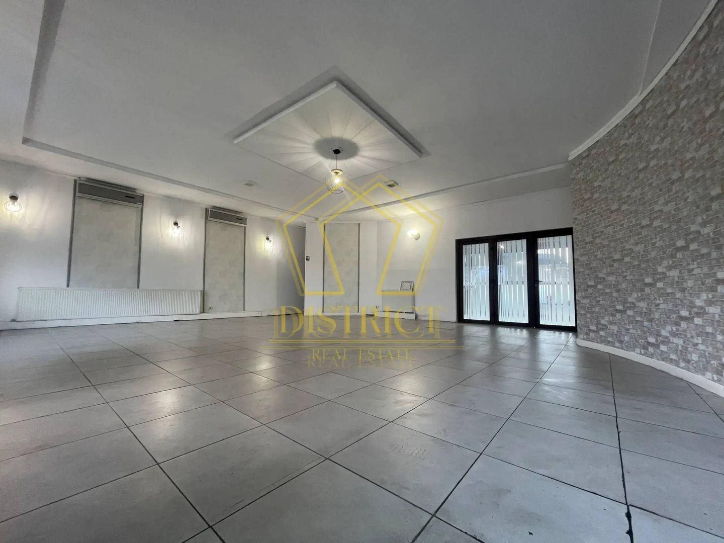 Spatiu comercial in stare buna | Mehala | - Poză 1