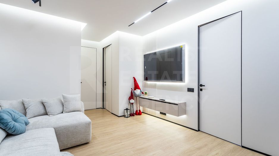 Vânzare, apartament, 2 camere, bd. Mircea Cel Bătrân, Ciocana - Poză 1