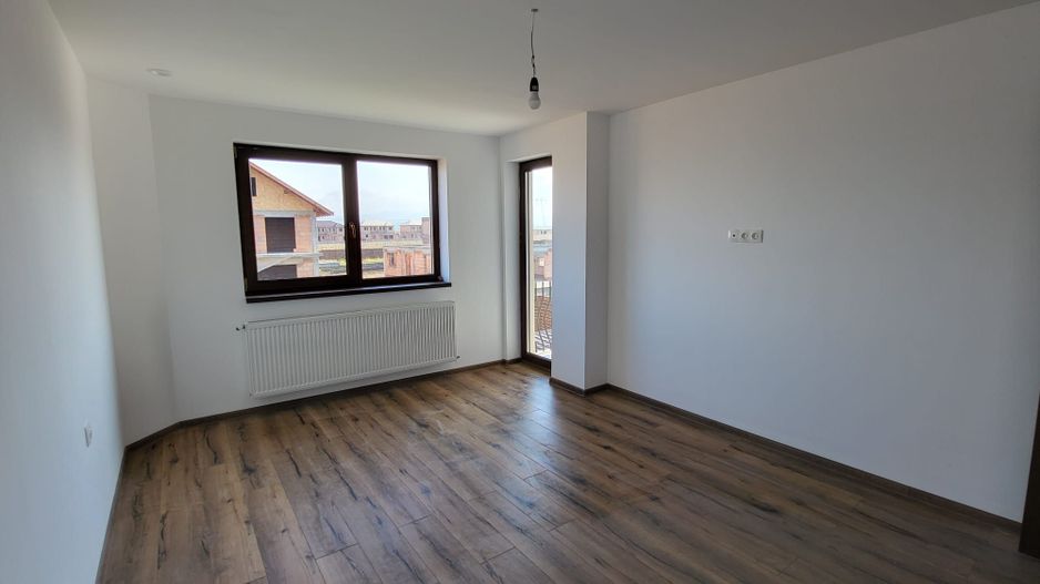 Casa noua zona Izvor - Poză 10