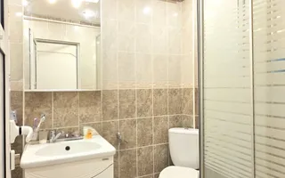 Apartament cu 4 camere, mobilat și utilat, VASLUI - zona ULTRACENTRAL; - Poză 14