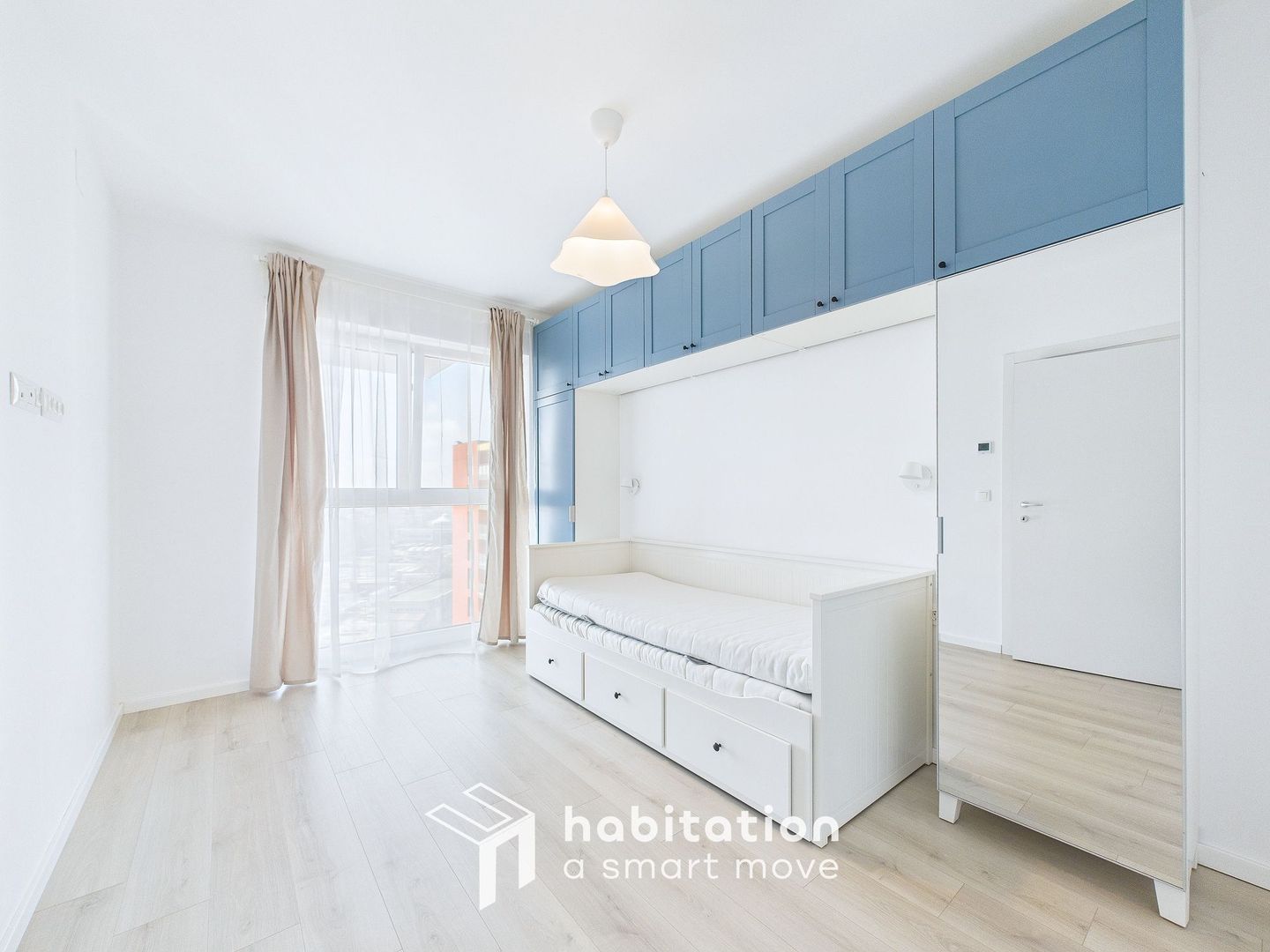 Apartament elegant si vibrant, vedere panoramicǎ ,zona Lipovei- Padure - Poză 11