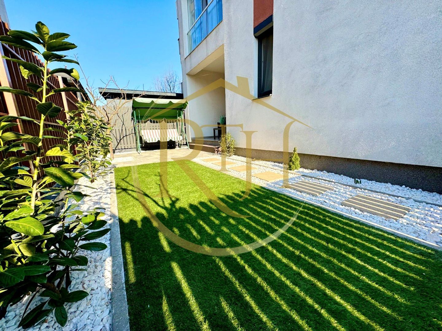 Oferim spre inchiriere, apartament deosebit cu 3 camere si curte proprie, situat in Dumbravita - Poză 9