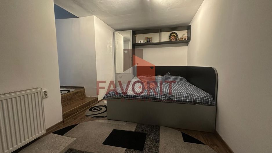 2 camere | centrala proprie | mobilat si utilat | gradina | zona excelenta | - Poză 6