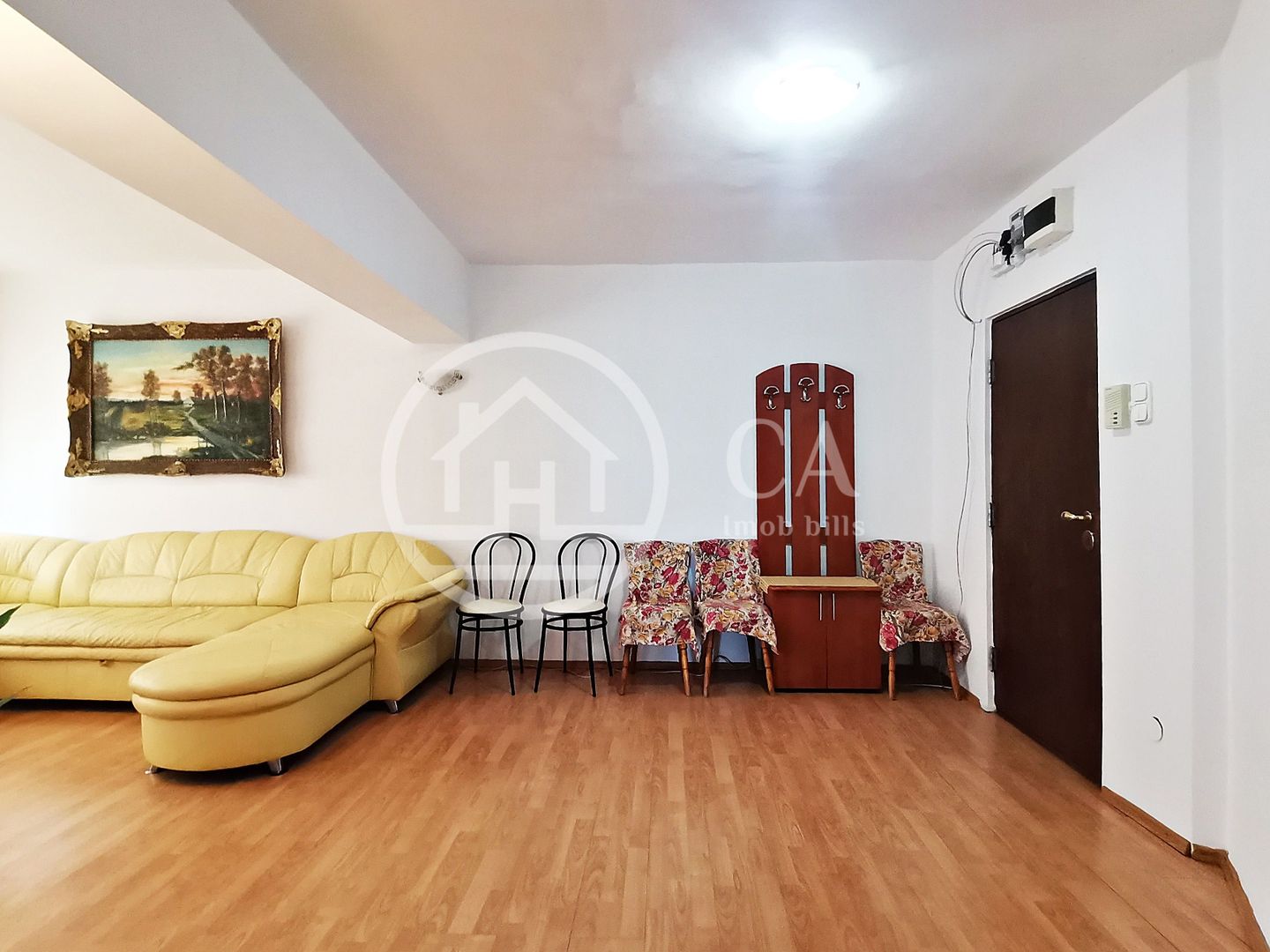 Apartament cu 2 camere de vanzare in zona Dacia, Oradea - Poză 3