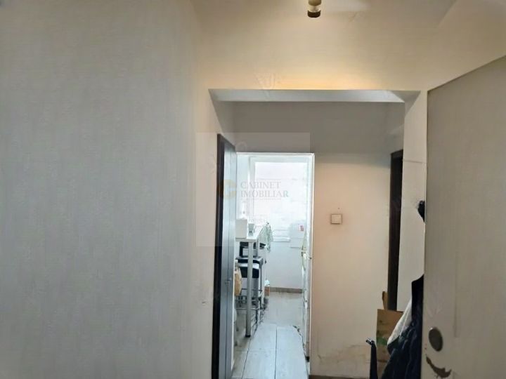 2 camere Universitate Fara Risc Etaj Intermediar - Poză 3