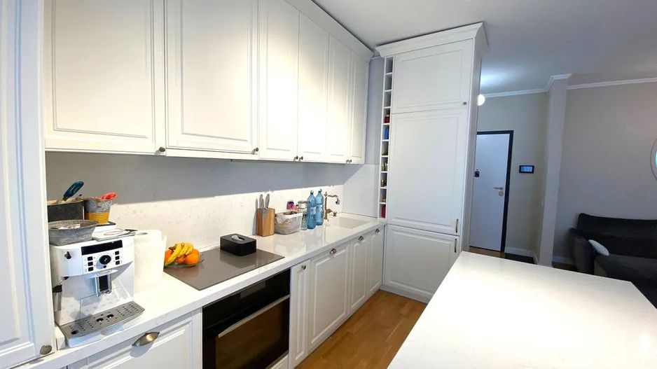 Apartament cu 4 camere  Fizicienilor - District - Poză 3