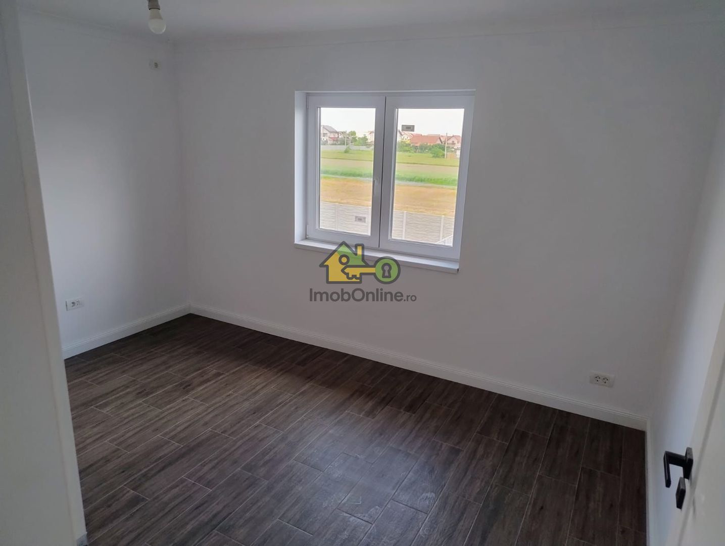 Duplex nou – 142 mp utili, 300 mp teren, Șag - Poză 10