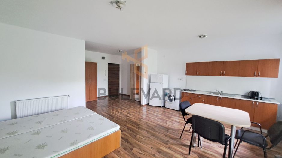 Apartament cu 1 camera 40 mp in zona strazii N. Titulescu! - Poză 5