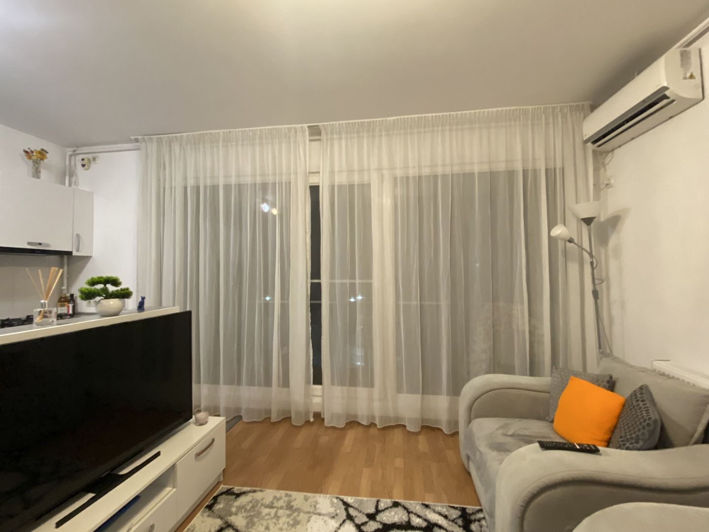 Apartament superb cu 3 camere, soseaua Dobroesti, 155.000€ - Poză 3