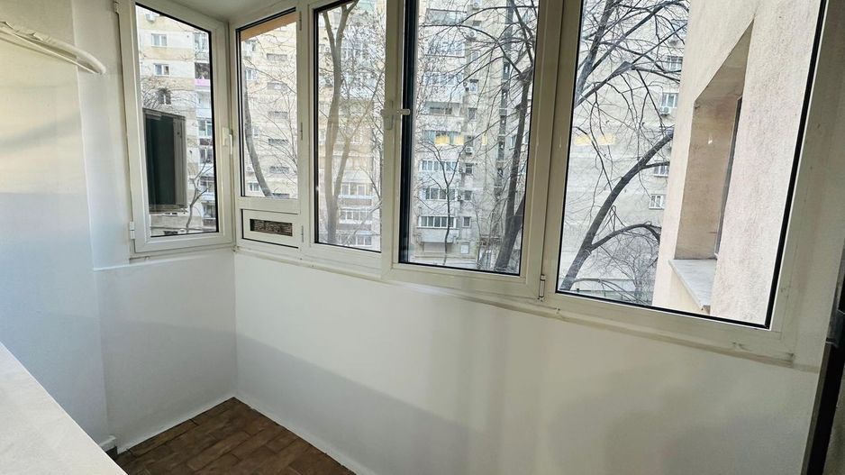 Apartament 3 camere, 75 mp, mobilat complet, metrou Lujerului 2 min - Poză 9