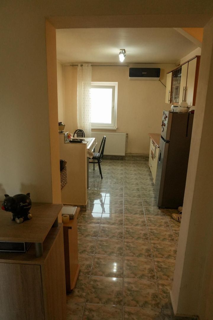 COMISION 0%, Apartament 3 Camere, Decomandat, 2 Bai, Mobilat, Bucovina - Poză 11
