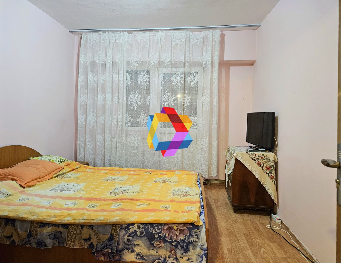 Apartament cu trei camere, zona Racadau 76 mp - Poză 8