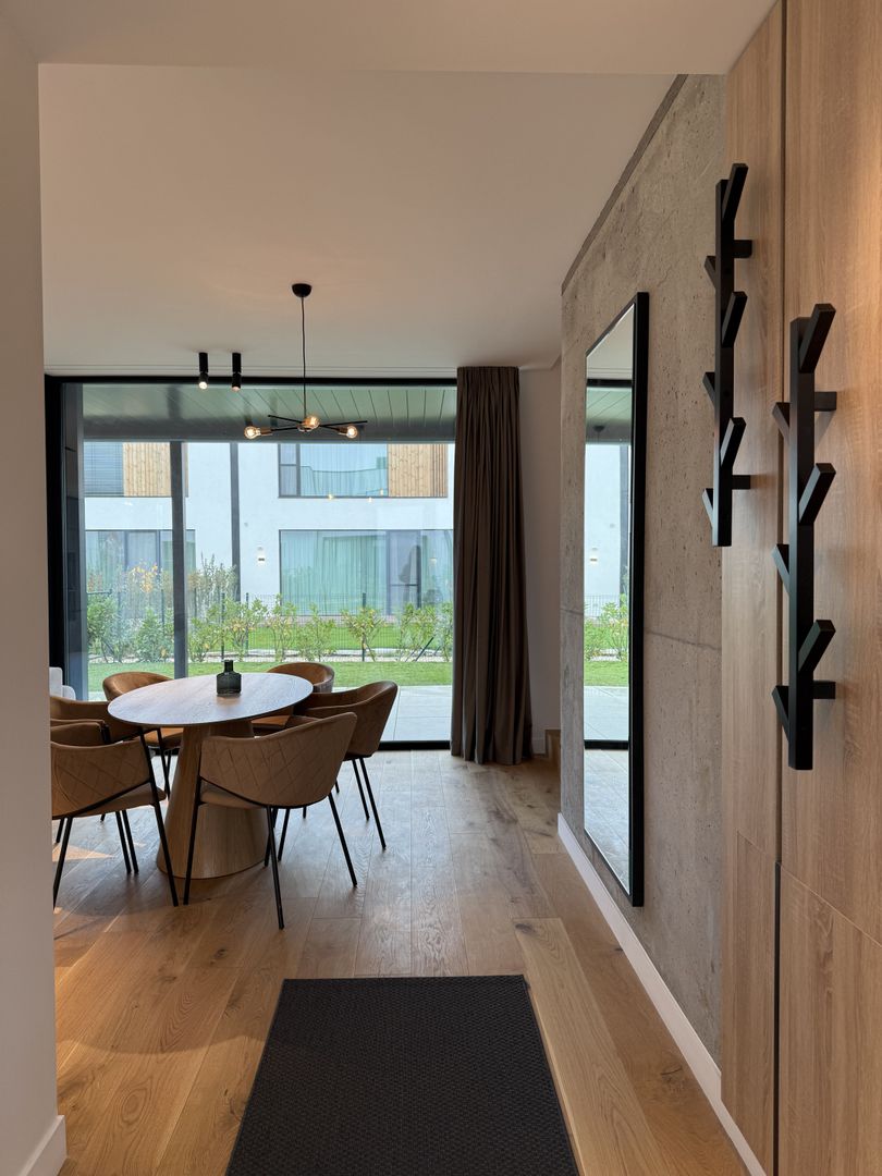 Vila tip UV03 mobilata complet in Amber Forest-prima inchiririere - Poză 8