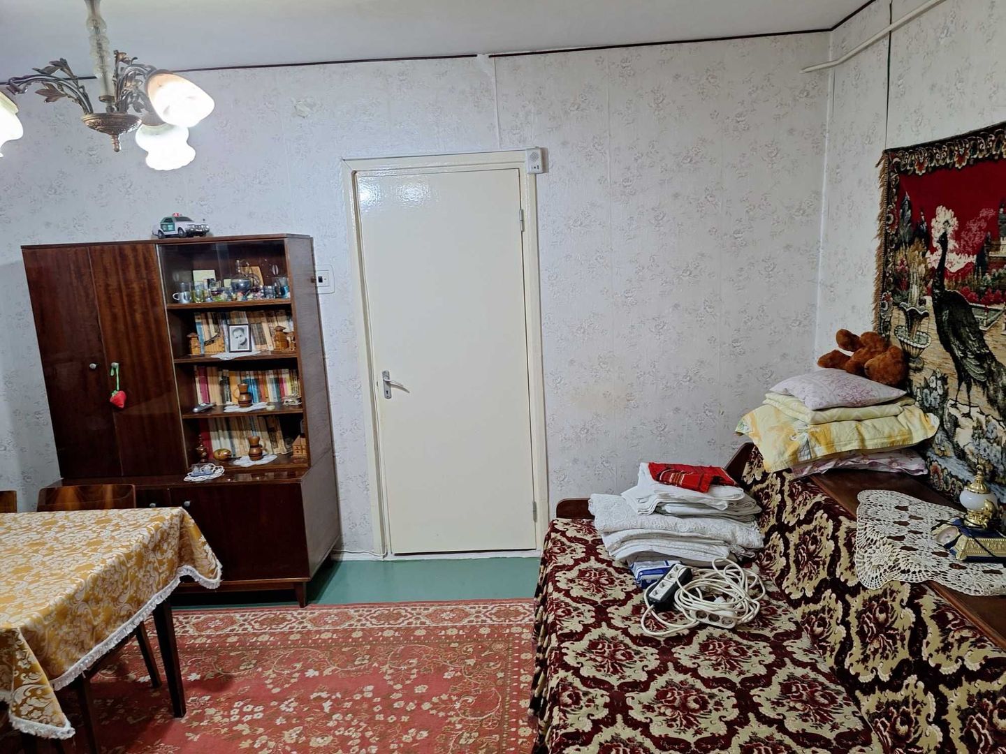 Apartament 2 camere, etaj 4/4,  Micro 16 - Poză 2