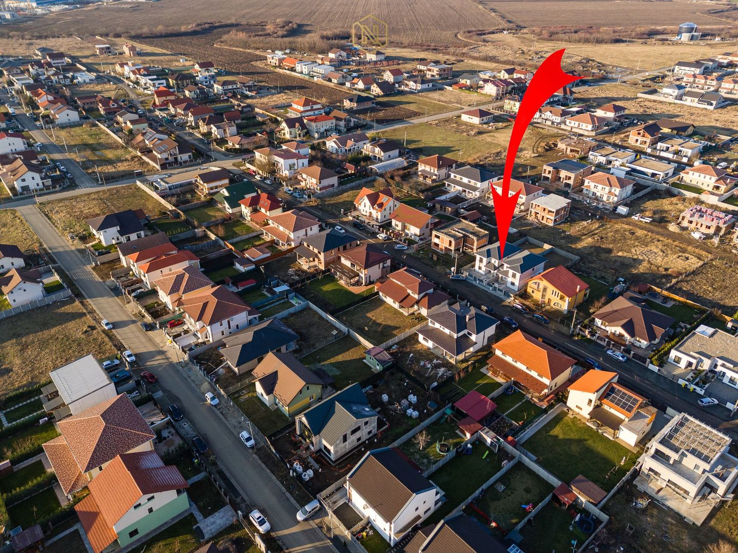Duplex nou deosebit - despartit prin camera tehnica | Curte amenajata - Poză 11