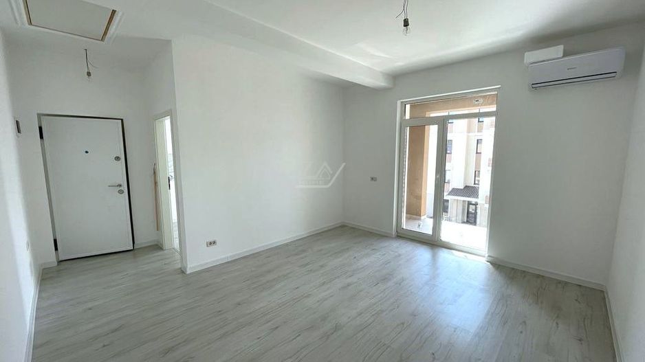 Bloc finalizat. Bucatarie inchisa. Loc de parcare. - Poză 1