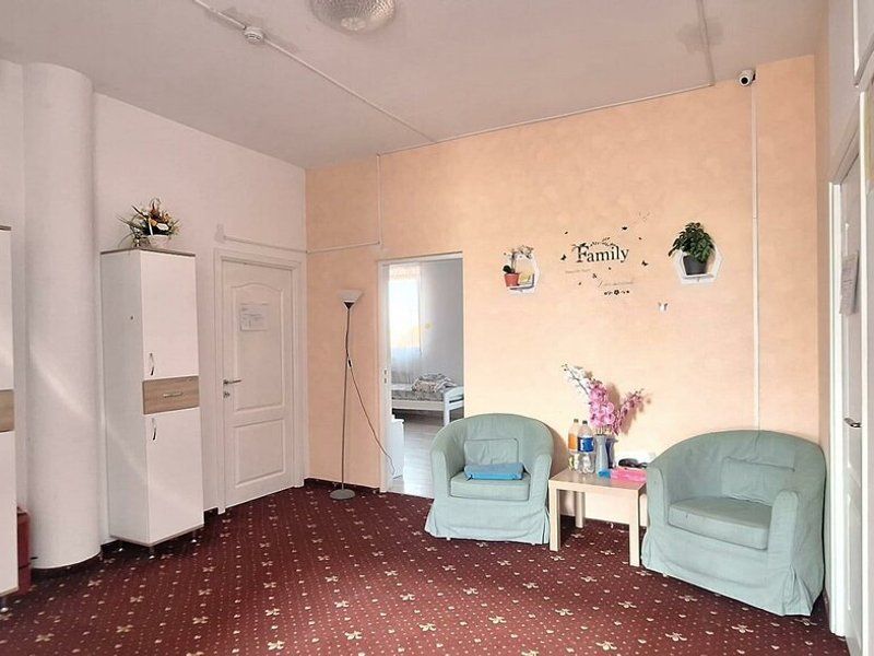 Casă / Vilă cu 8 camere de vânzare - Poză 8