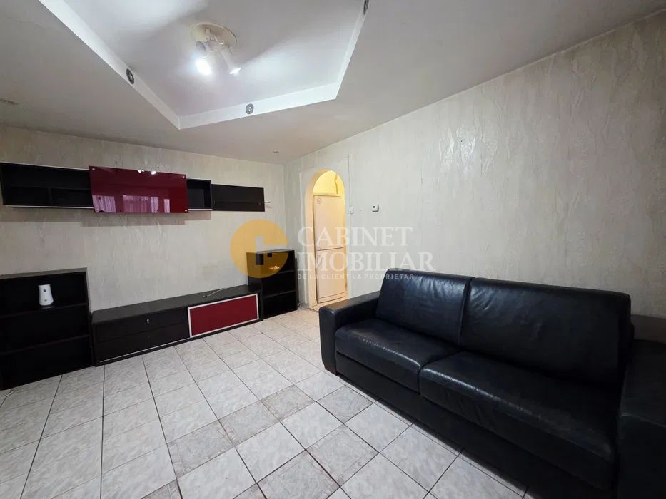 Apartament 2 camere Podu Roș 68mp - Poză 2