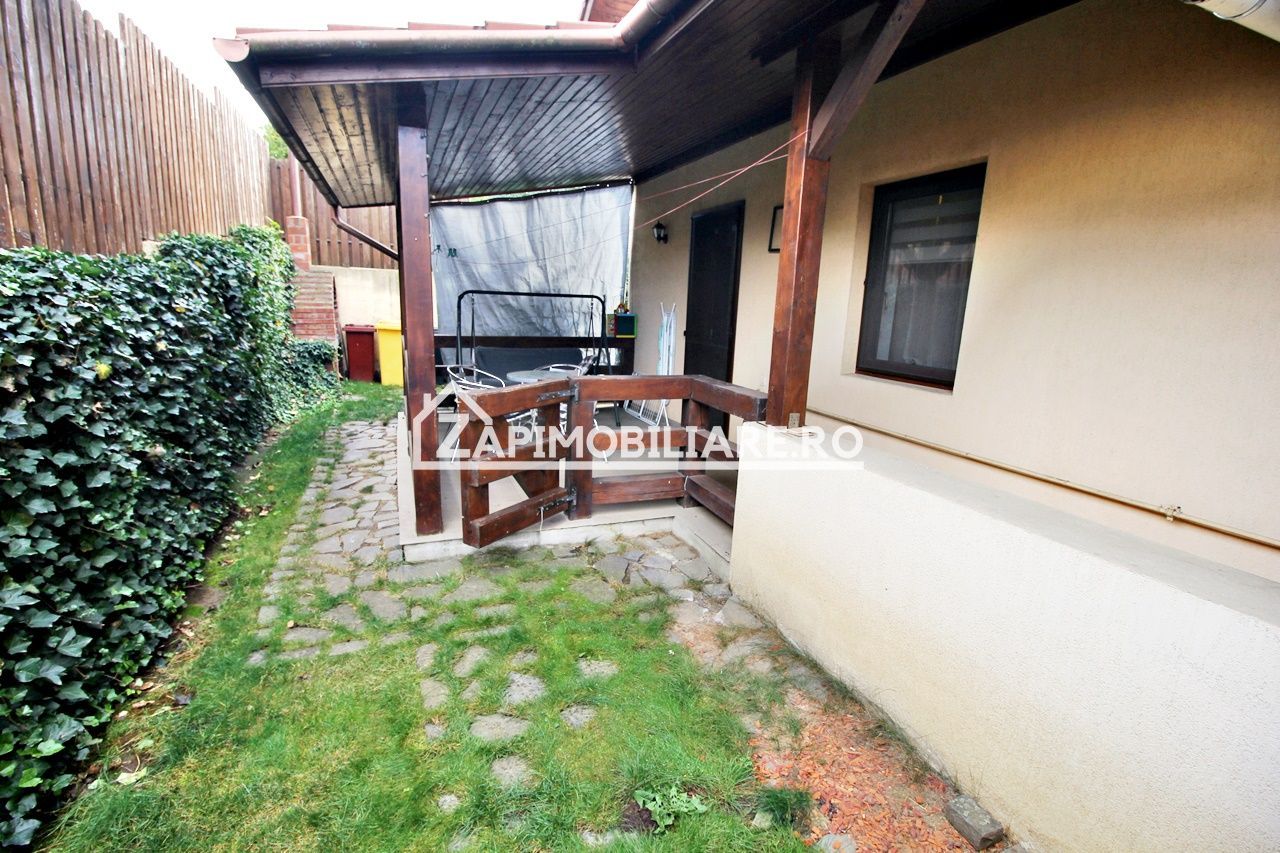 Casa 3 camere, 2 bai,1 garaj,teren 360 mp.zona Dambu Pietros - Poză 17