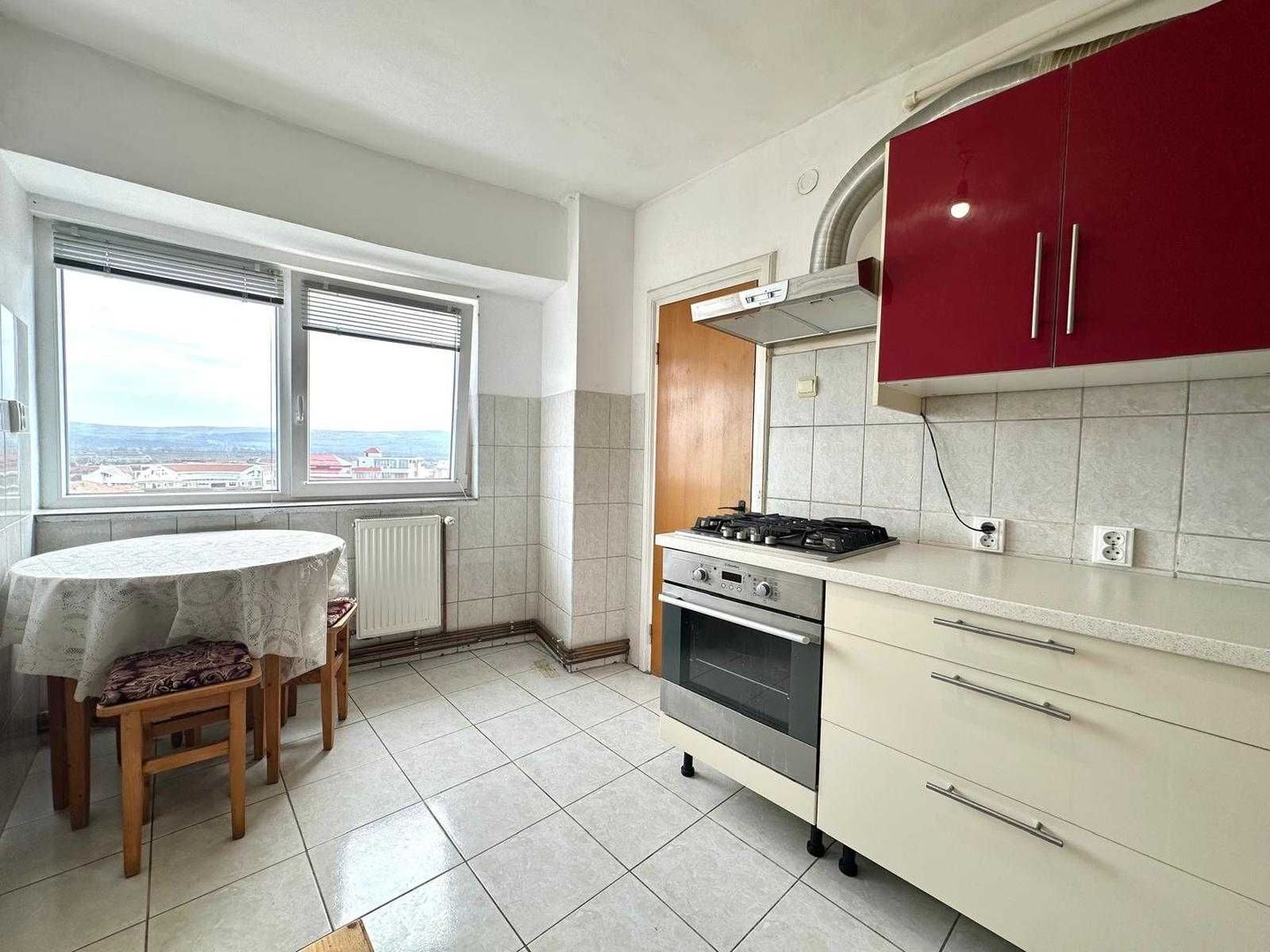 Apartament cu 3 camere de inchiriat, zona Ultracentral - Poză 3