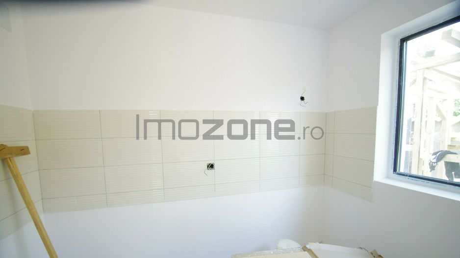 WestPoint Residence Villa - Moinesti - Poză 6