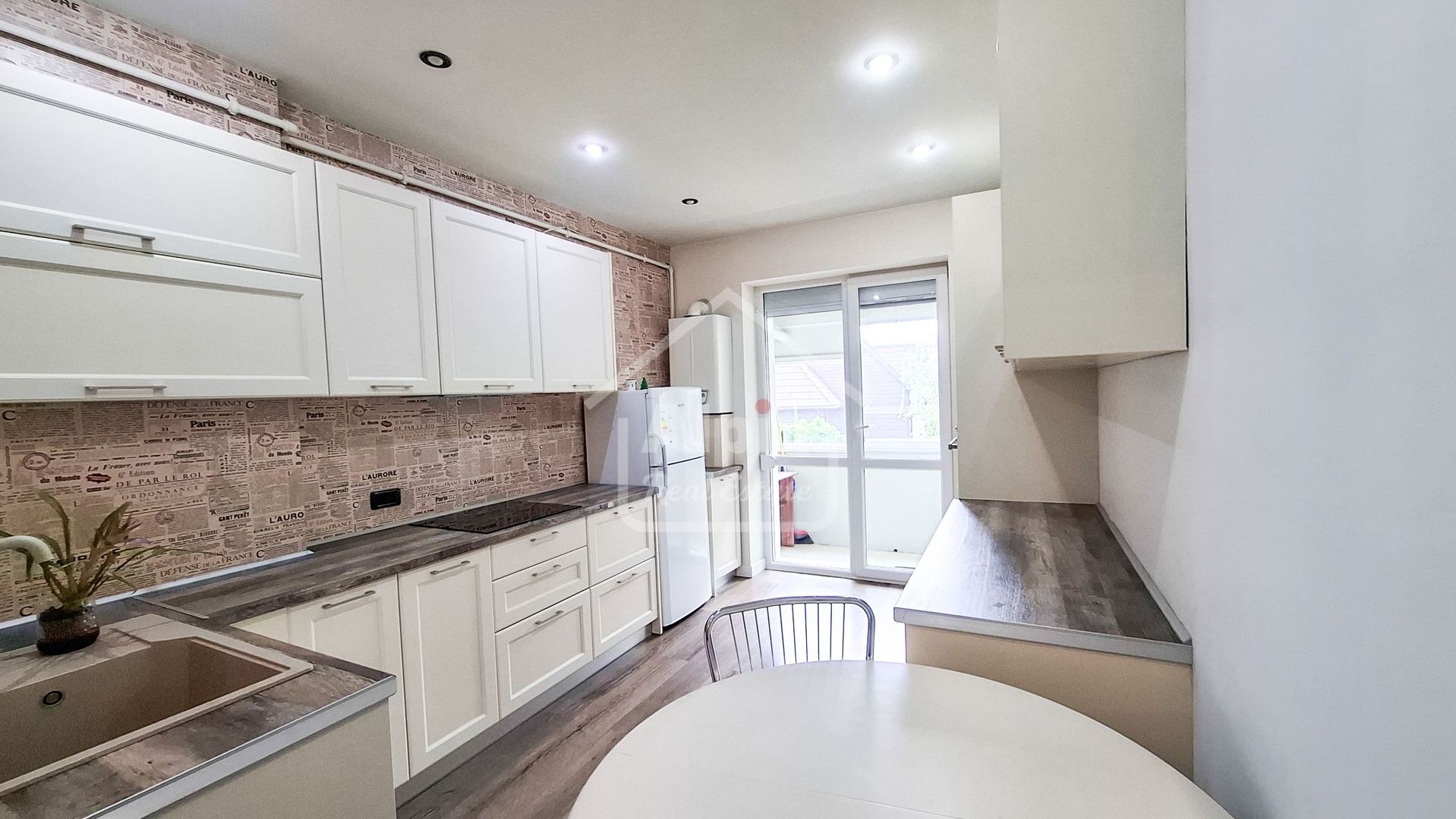 Apartament Suprafata Generoasa I Centrul Civic - Poză 19