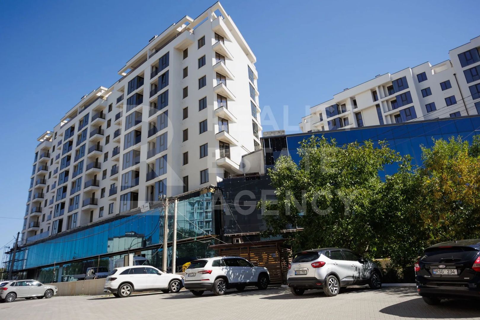 Vânzare  Penthouse 150 mp, strada Burebista, Ialoveni - Poză 2