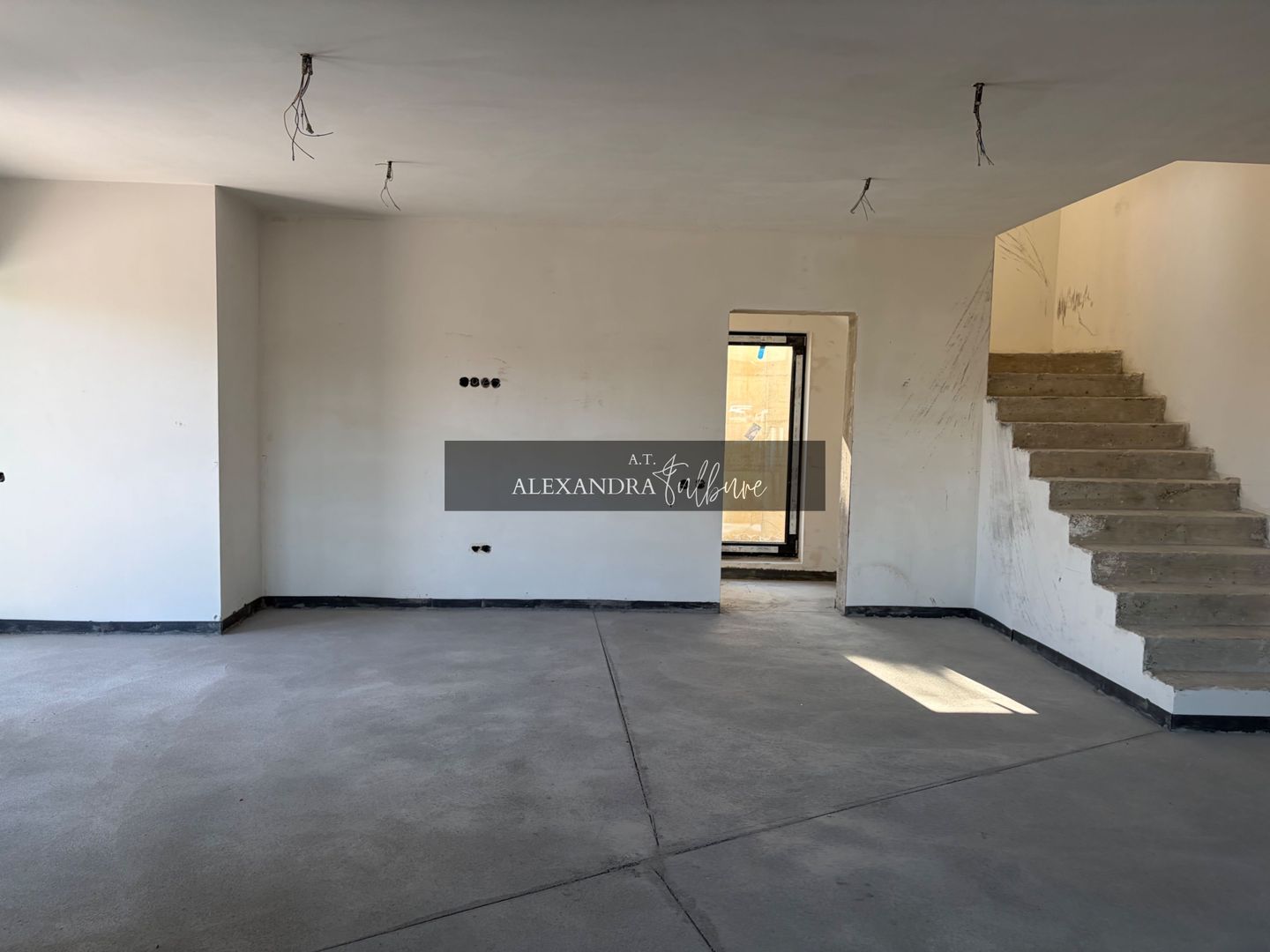 Casa individuala 4 camere, 3 bai, S+P+ET,  garaj, terasa - Poză 33